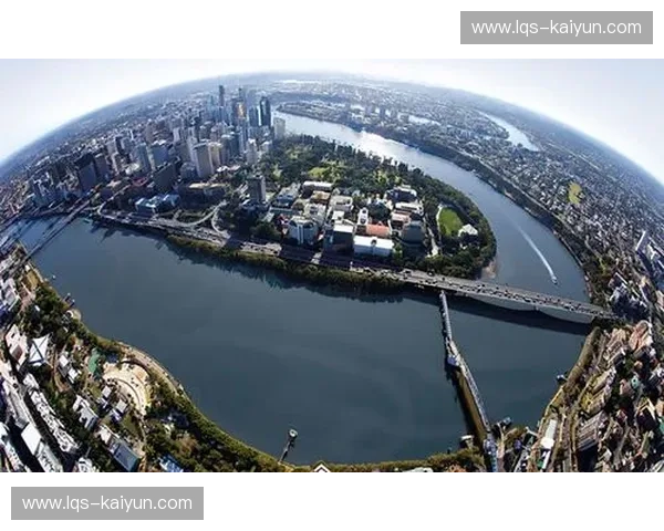 阳光海滩与活力都市：布里斯班与蒙通联，一场跨越文化的精彩碰撞